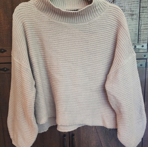 H&M Sweaters - H&M Soft Beige Women's Turtleneck Sweater